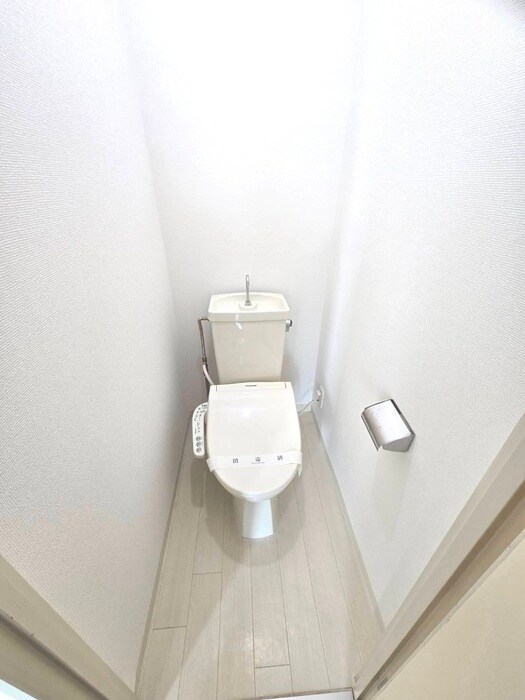 物件内観写真9　(トイレ)