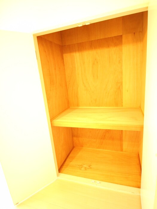 物件内観写真10　(収納)