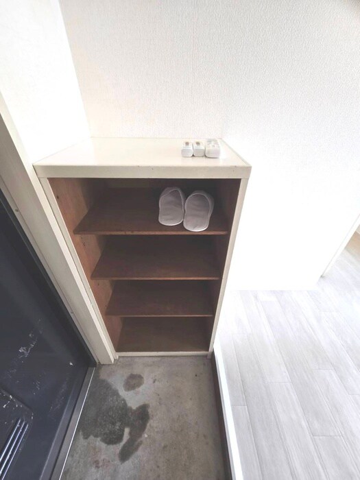 物件内観写真13　(靴箱)