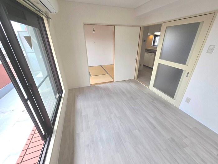 物件内観写真18　(居室)