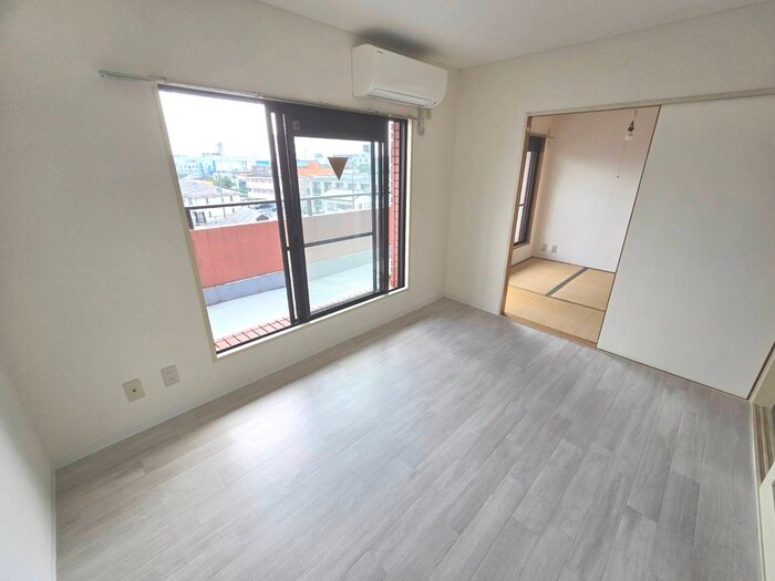 物件内観写真19　(居室)