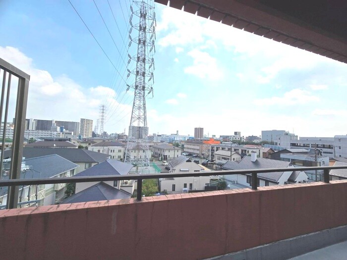 物件内観写真20　(室内からの展望)