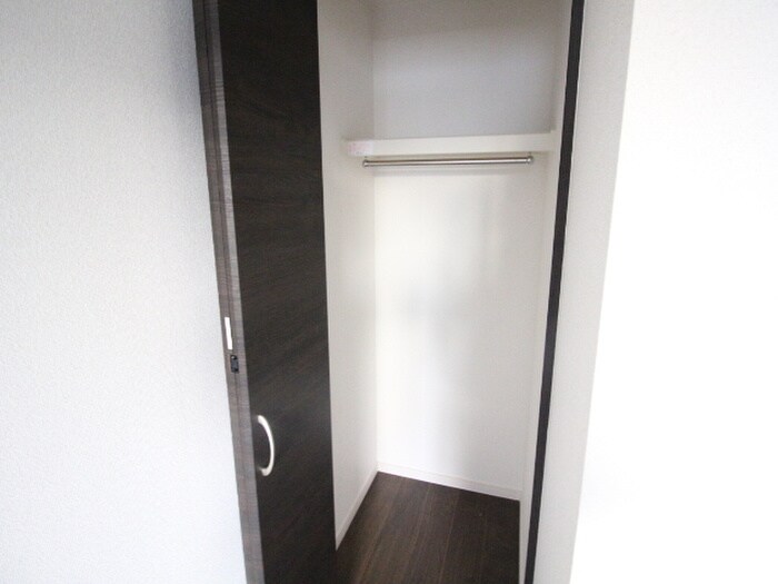 物件内観写真10　(収納)