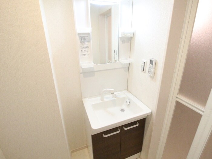 物件内観写真14　(洗面)