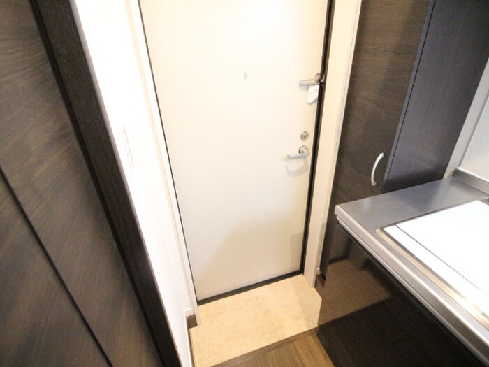 物件内観写真22　(玄関)