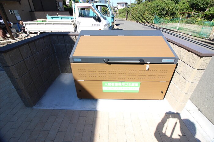 物件外観写真4　(建物設備)