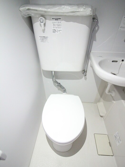 物件内観写真13　(トイレ)