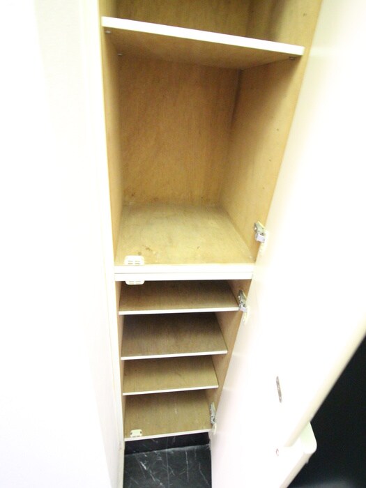 物件内観写真18　(靴箱)