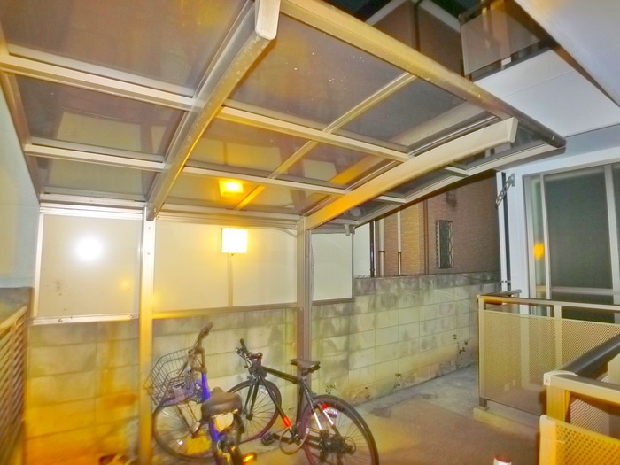 物件外観写真5　(駐輪場)