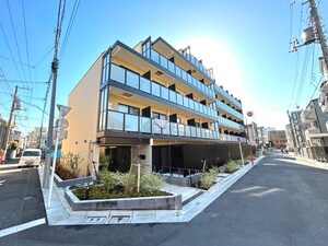 ﾊｰﾓﾆｰﾚｼﾞﾃﾞﾝｽ中野NORTH ARAI外観写真