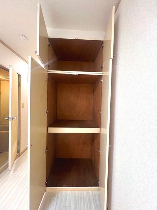 物件内観写真14　(収納)