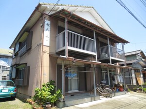 親和荘１号棟外観写真
