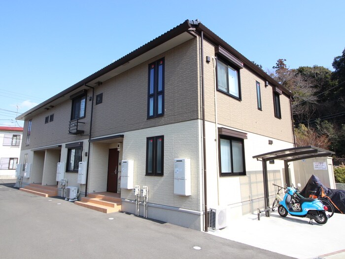 物件外観写真2　(外観写真)