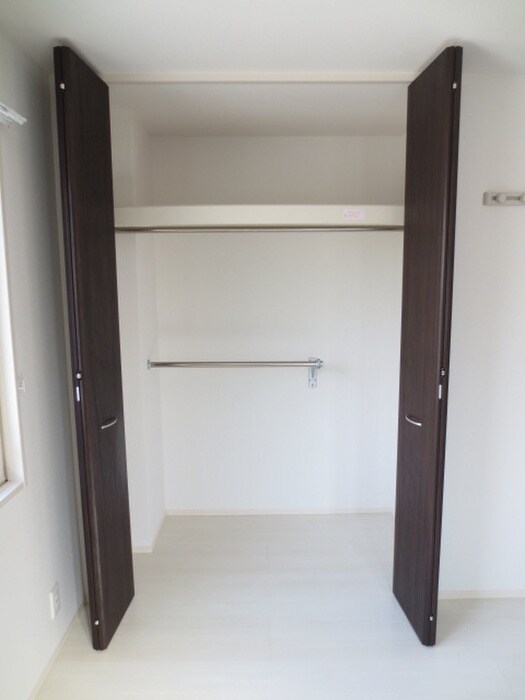 物件内観写真17　(収納)