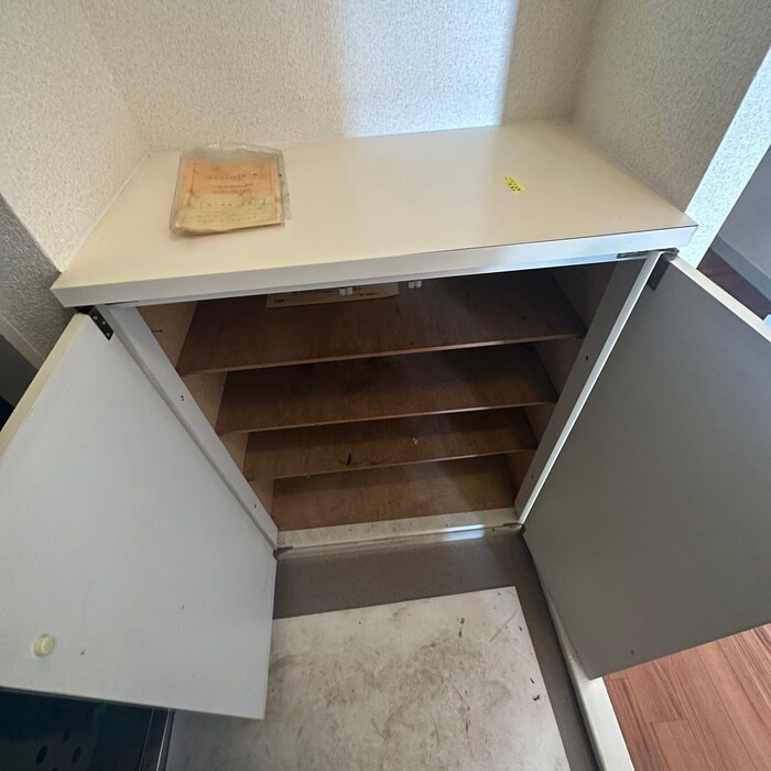 物件内観写真8　(靴箱)
