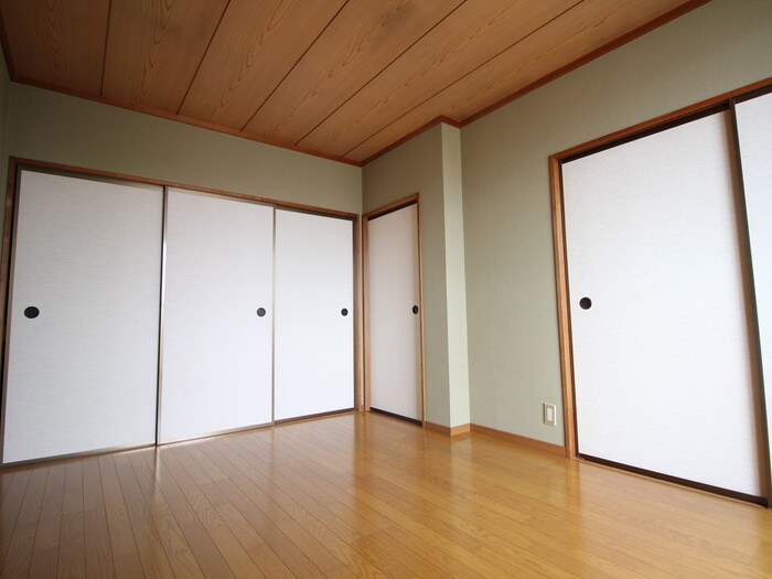 物件内観写真11　(居室)