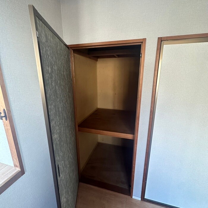 物件内観写真14　(収納)