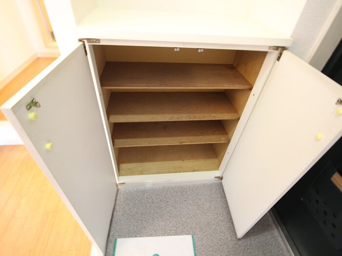 物件内観写真19　(靴箱)