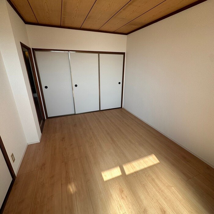 物件内観写真21　(居室)