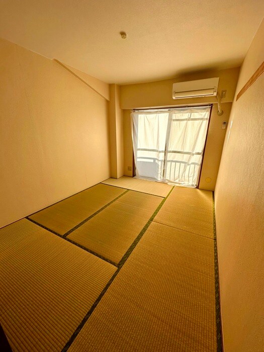 物件内観写真6　(居室)