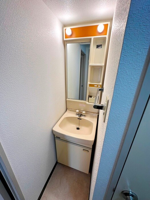 物件内観写真12　(洗面)