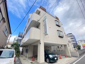 パレクレ－ル外観写真