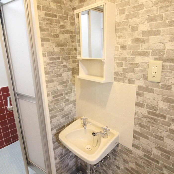 物件内観写真8　(洗面)