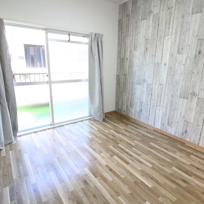 物件内観写真13　(居室)