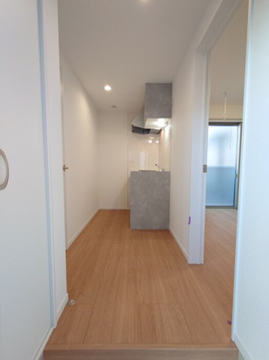 物件内観写真18　(廊下)