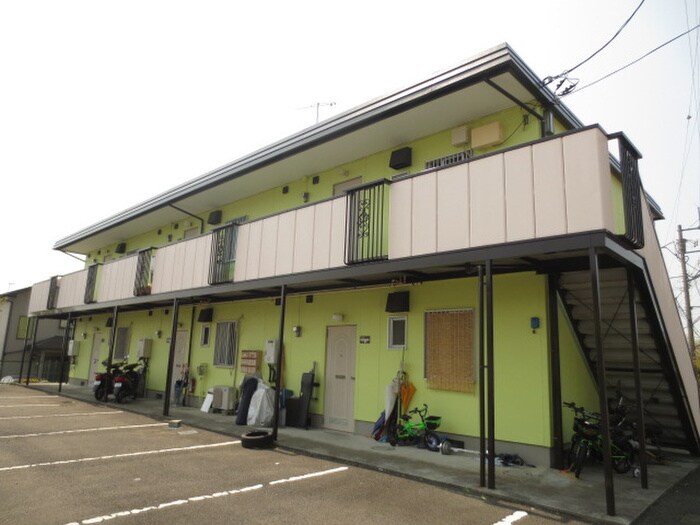 物件外観写真1　(外観写真)