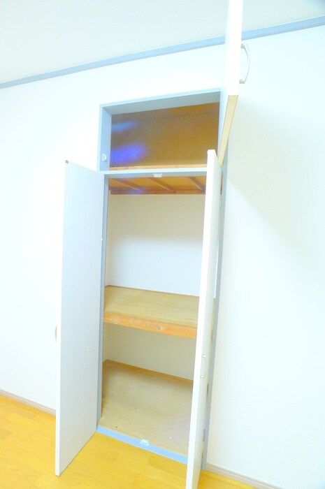 物件内観写真11　(収納)