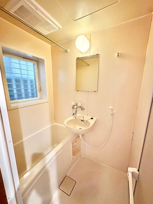 物件内観写真13　(バス／シャワールーム等)