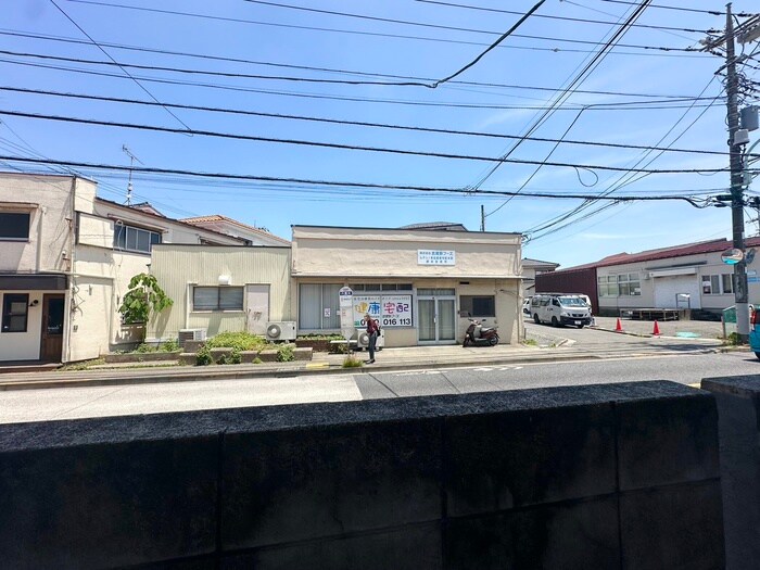 物件内観写真19　(室内からの展望)