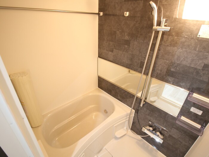 物件内観写真12　(バス／シャワールーム等)