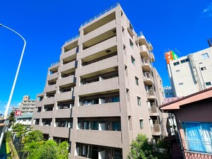 アルベ－ル向ヶ丘外観写真