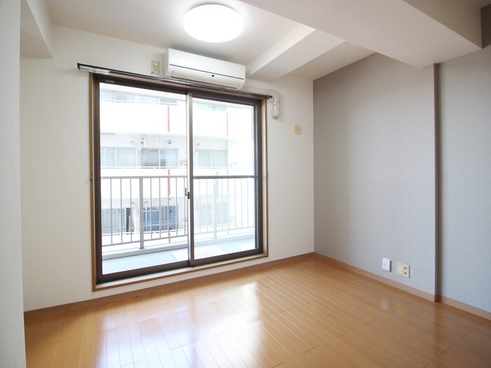 物件内観写真17　(居室)