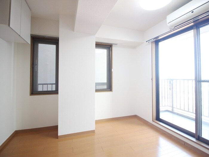 物件内観写真18　(居室)