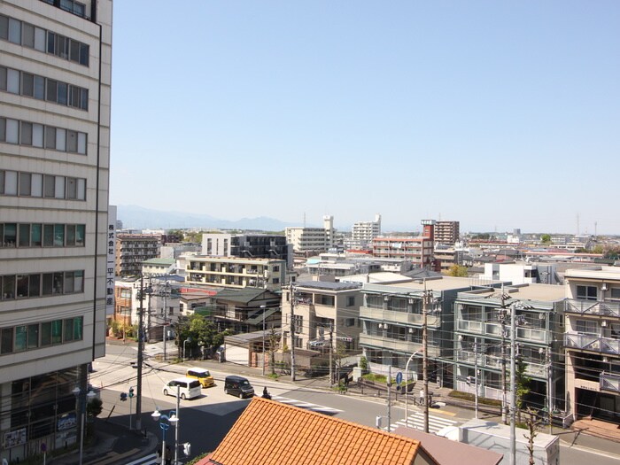 物件内観写真22　(室内からの展望)