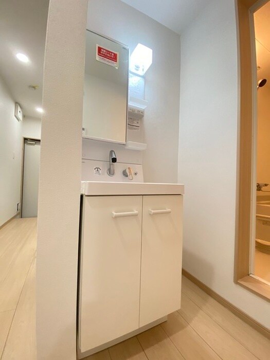 物件内観写真9　(洗面)