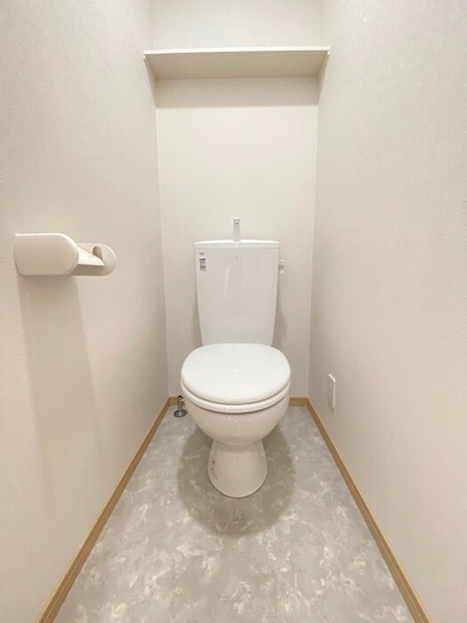 物件内観写真16　(トイレ)