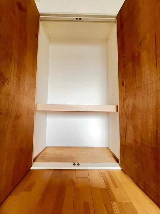 物件内観写真15　(収納)