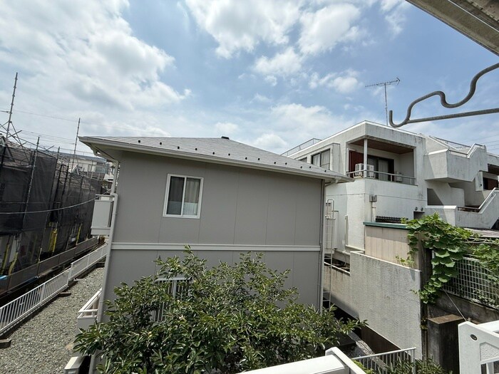 物件内観写真17　(室内からの展望)