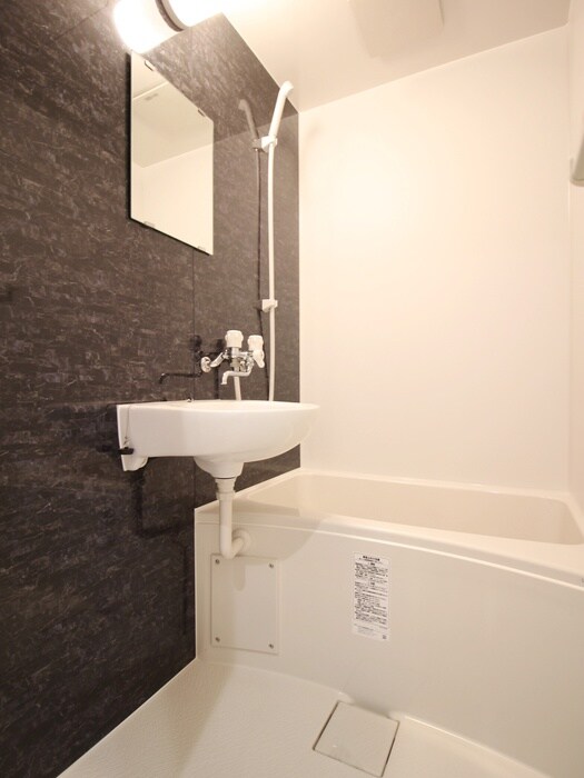 物件内観写真12　(バス／シャワールーム等)