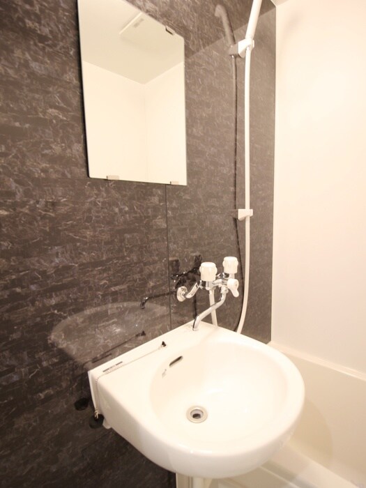 物件内観写真13　(洗面)