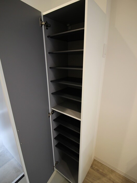 物件内観写真18　(靴箱)