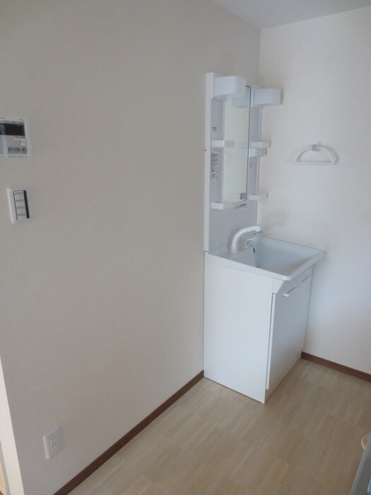 物件内観写真11　(洗面)