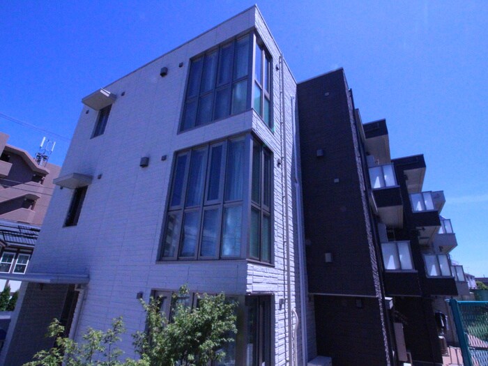 物件外観写真1　(外観写真)