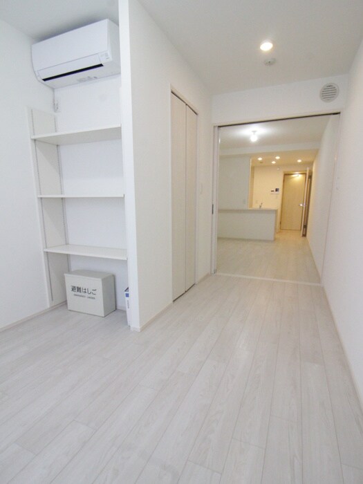 物件内観写真9　(居室)