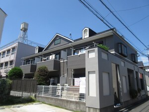 エ－デルハイム外観写真