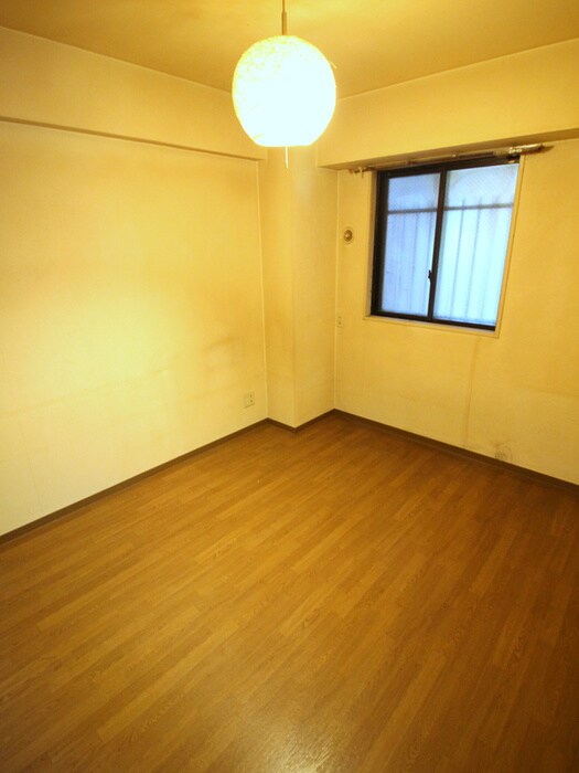 物件内観写真10　(居室)